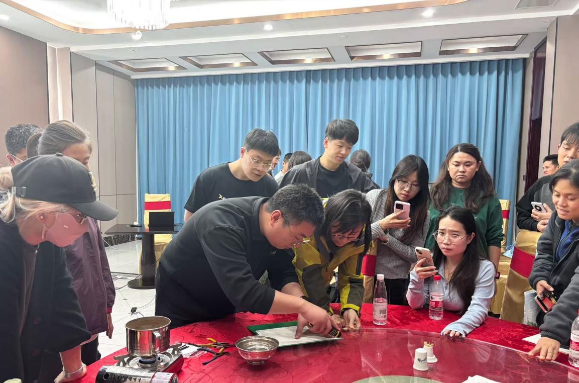 683008776c7ca.jpg 683008776c7ca.jpg